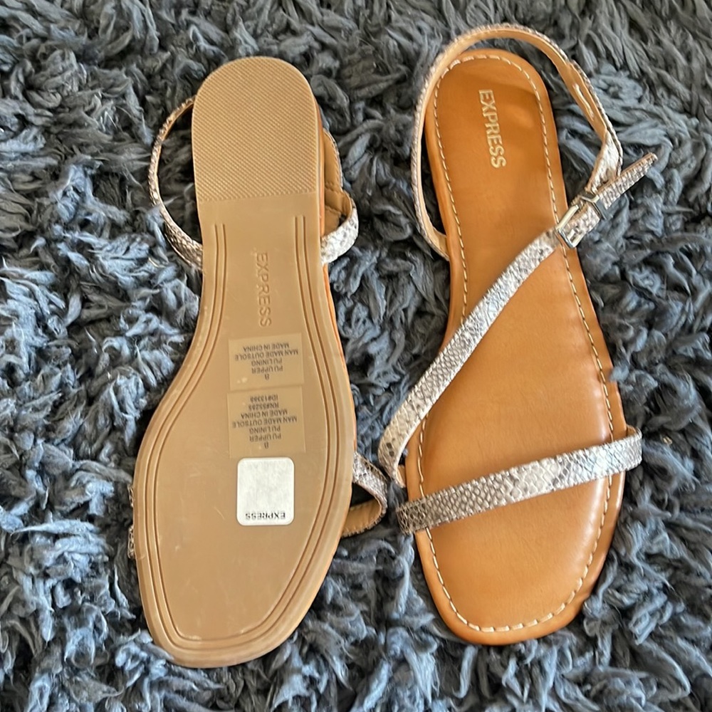 Sandals - Picture 2 of 2